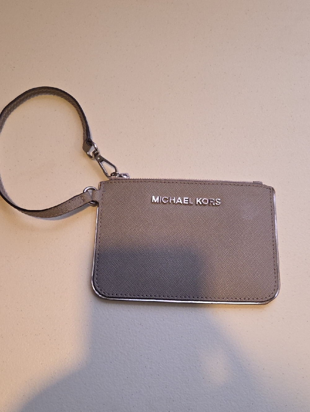 Michael Kors Silver Gray Wristlet Card Case